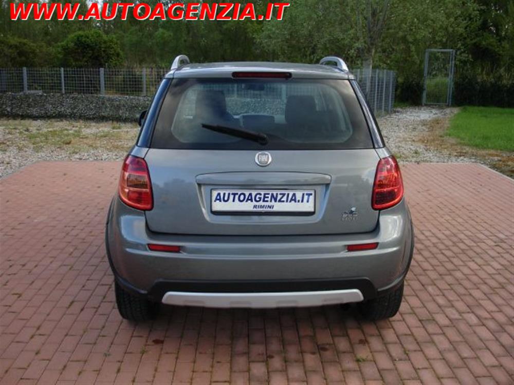 Sedici   Sedici 1.9 MJT 4x4 Emotion.