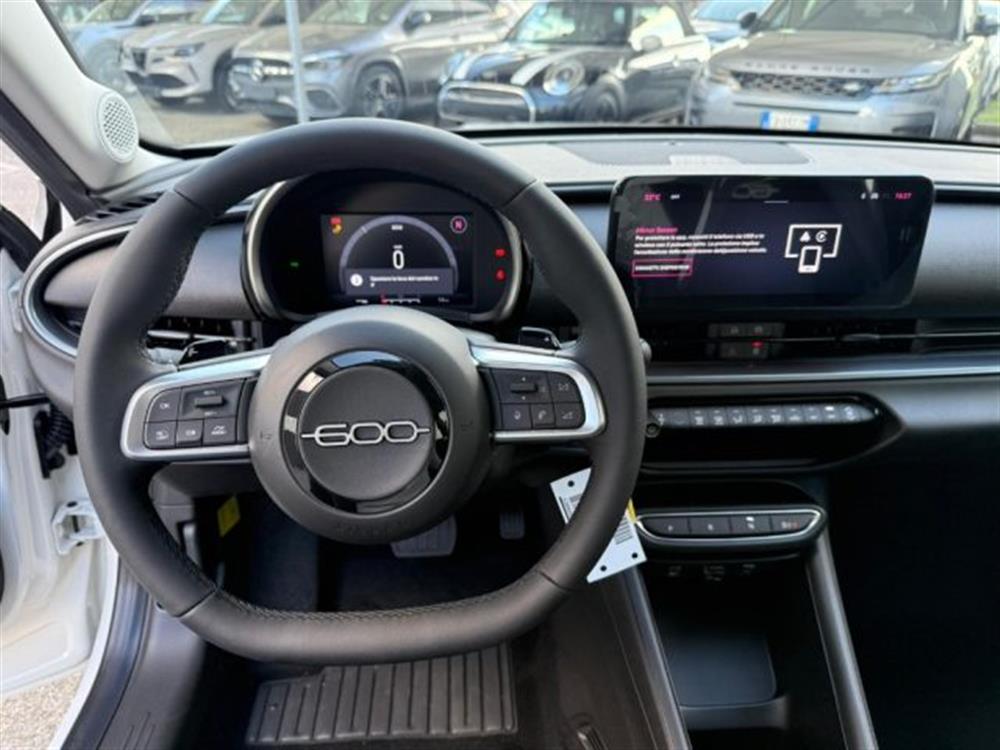 600   600 Hybrid 100 CV DCT MH