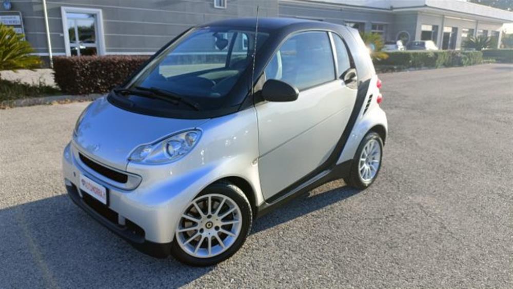 ForTwo   ForTwo 1000 52 kW coupé pur