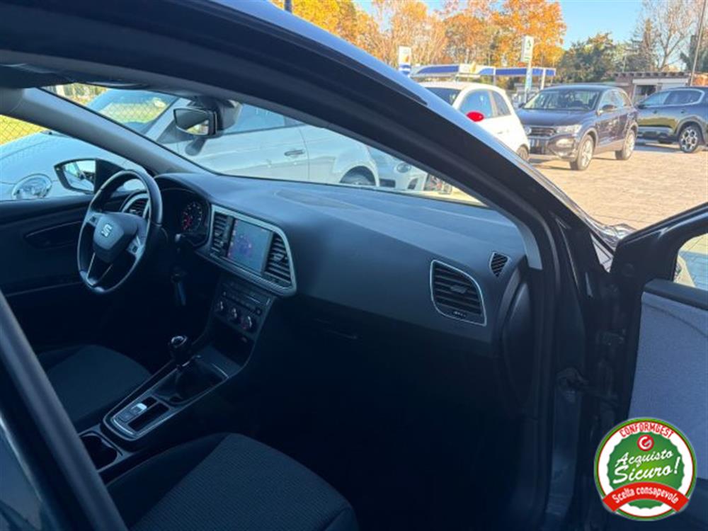 Leon Leon 1.5 TGI ST Black Edi