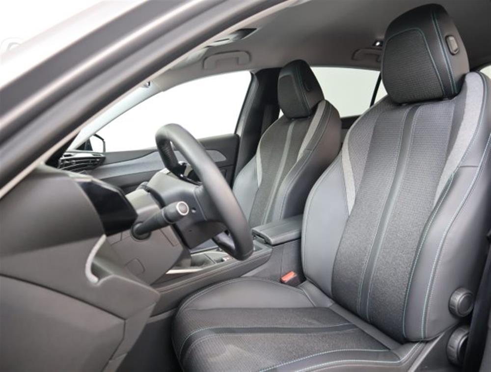 308   308 Allure PureTech 130C