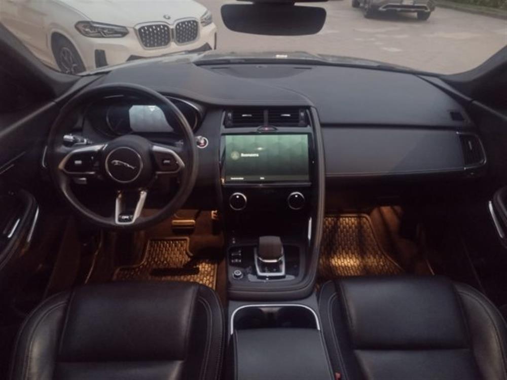 E-Pace   E-Pace 2.0D I4 163 CV AWD A