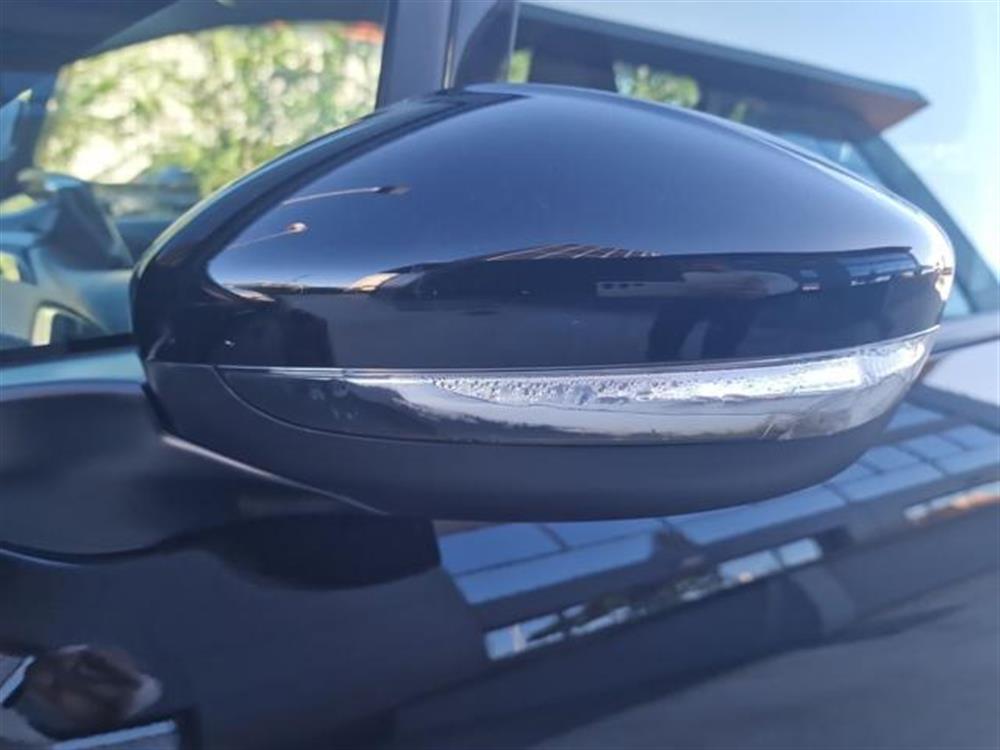 2008 2008 1° serie BlueHDi 120