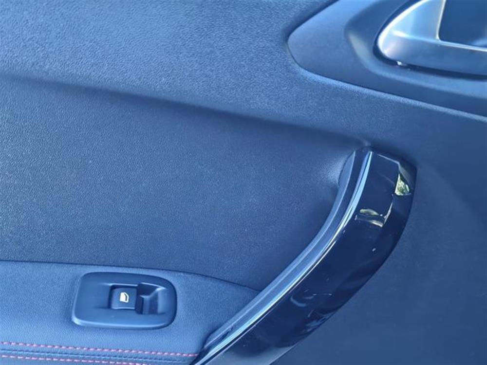 2008 2008 1° serie BlueHDi 120