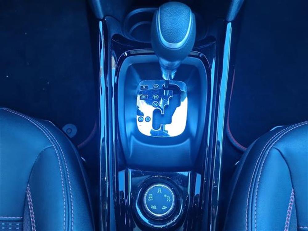 2008 2008 1° serie BlueHDi 120