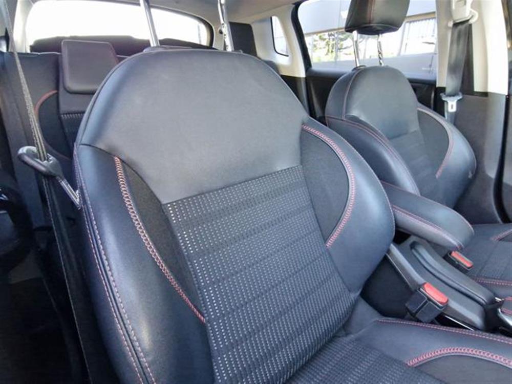 2008 2008 1° serie BlueHDi 120