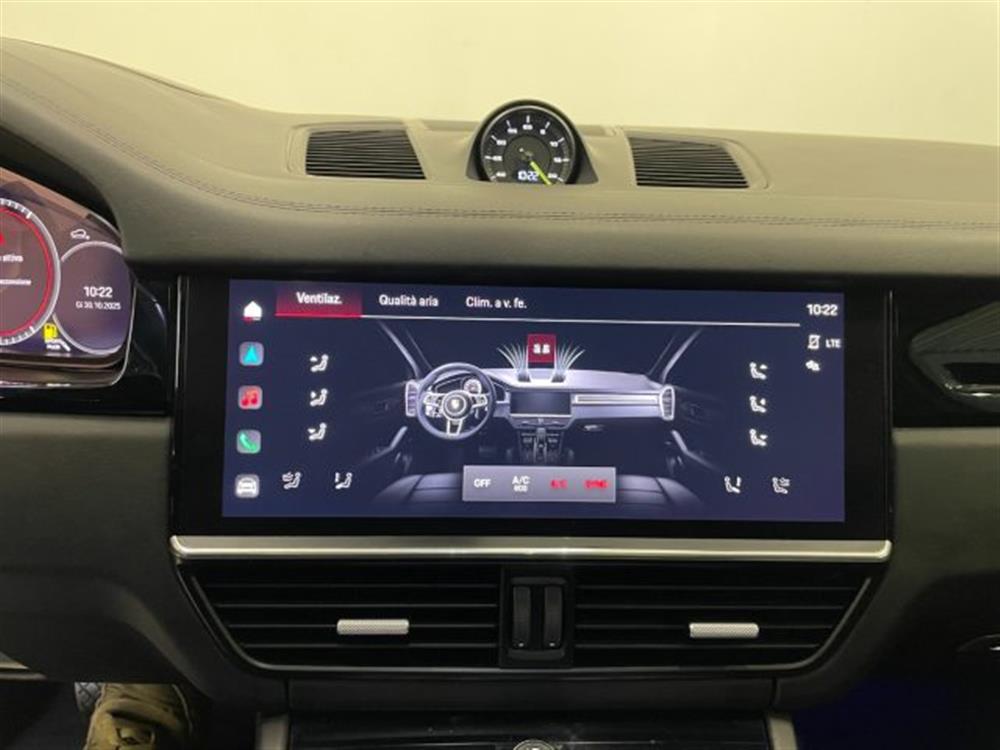 Cayenne   Cayenne Coupé 3.0 V6 E-Hybri