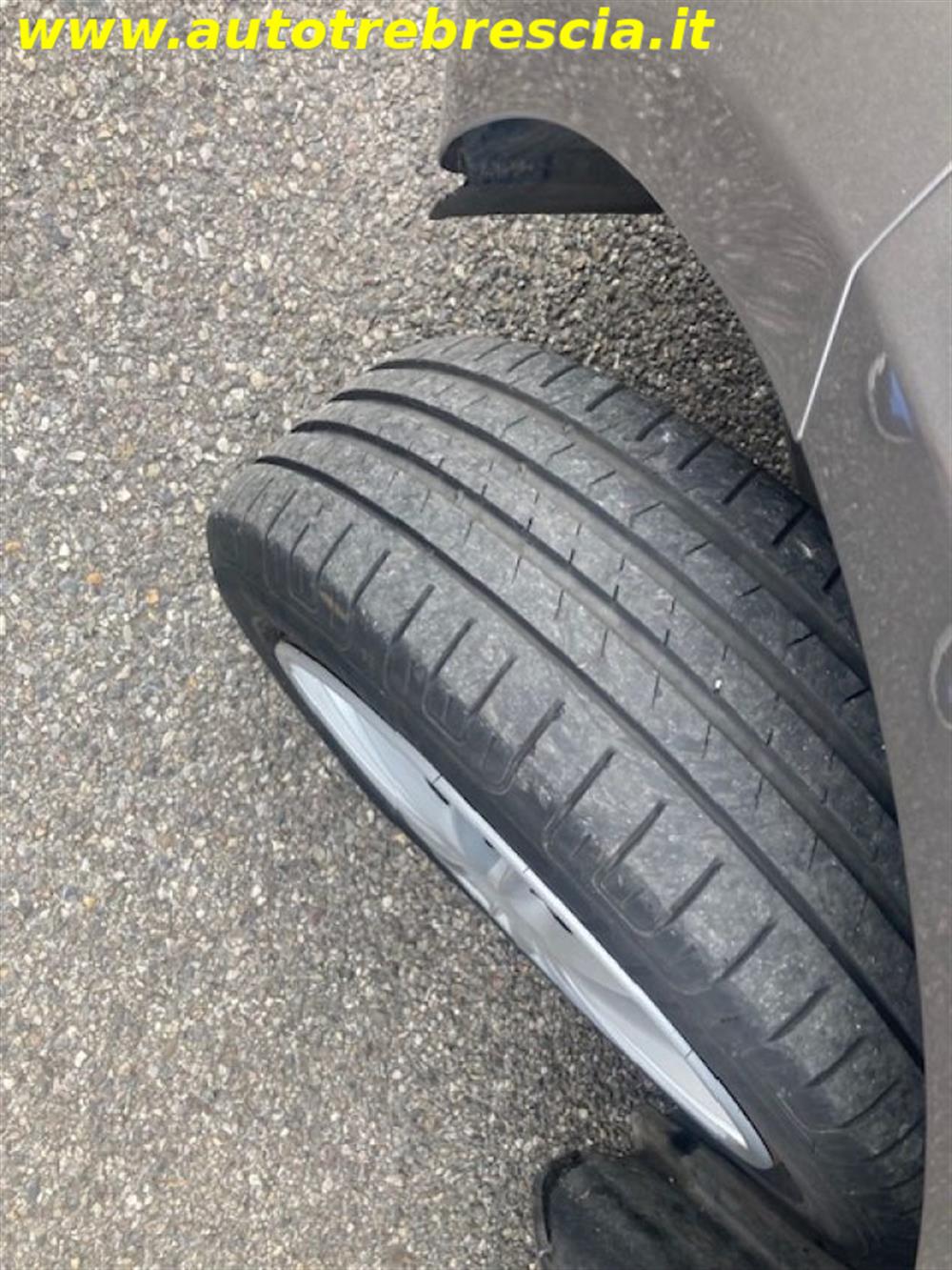 Ypsilon   Ypsilon 1.2 69 CV 5 porte Si