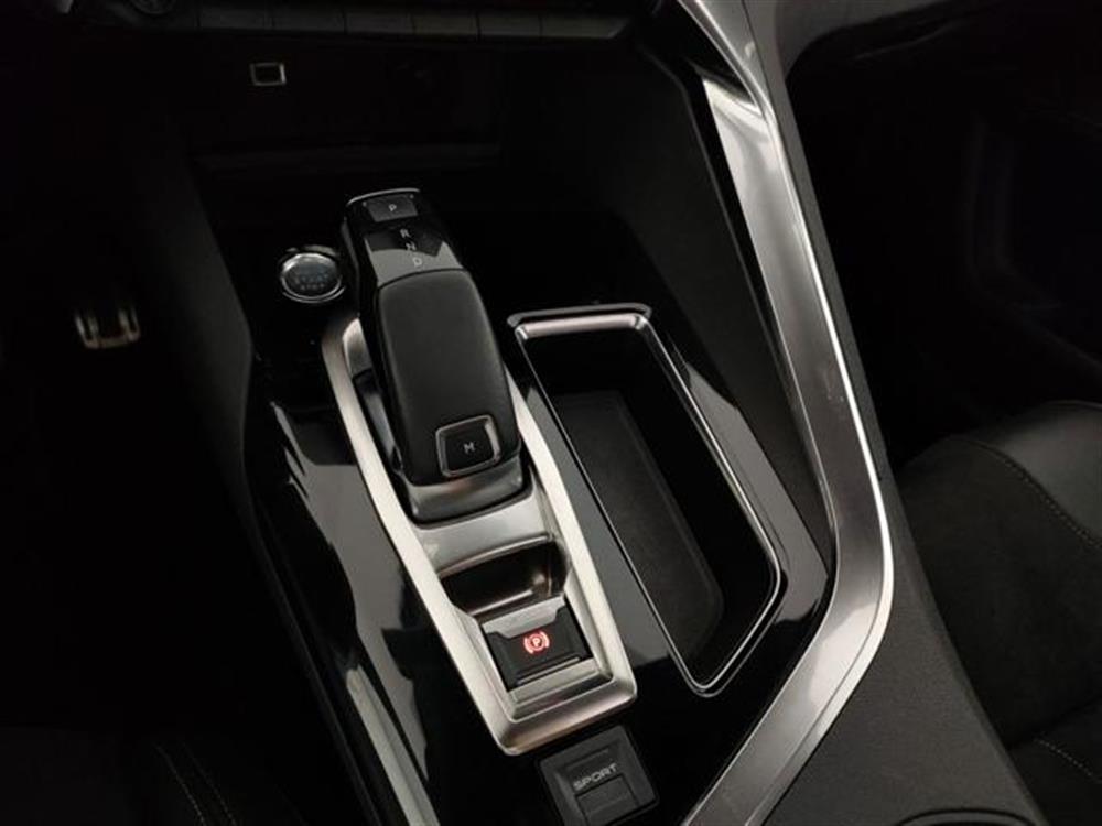 3008   3008 BlueHDi 180 S&S EAT8