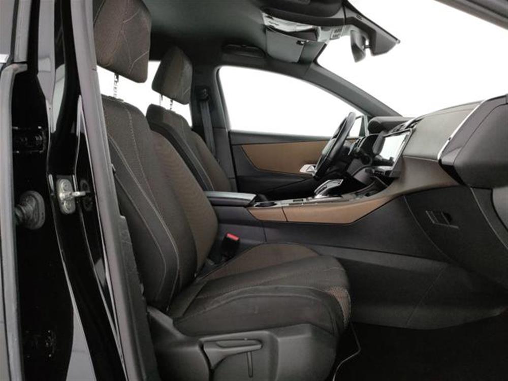 DS 7 Crossback   DS 7 Crossback BlueHDi 180 aut. Gra