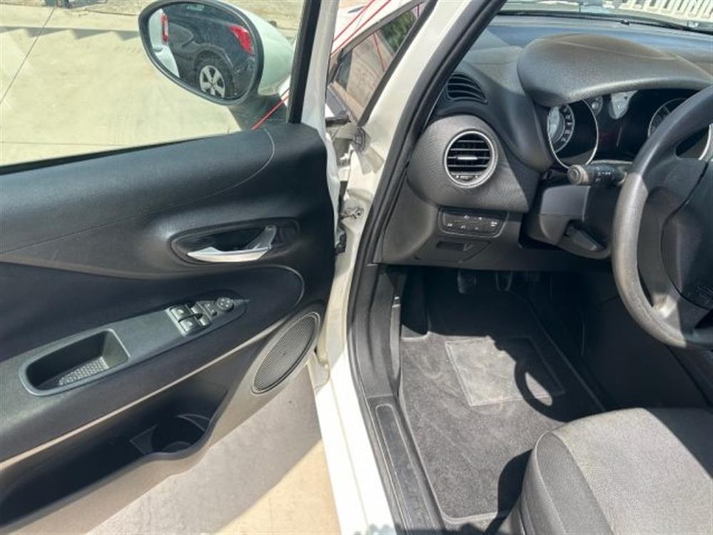 Punto   Punto 1.4 5P Natural Power