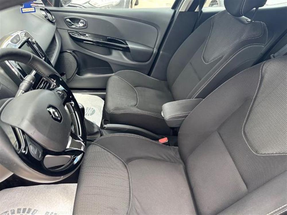 Clio   Clio 1.2 75CV GPL 5 porte