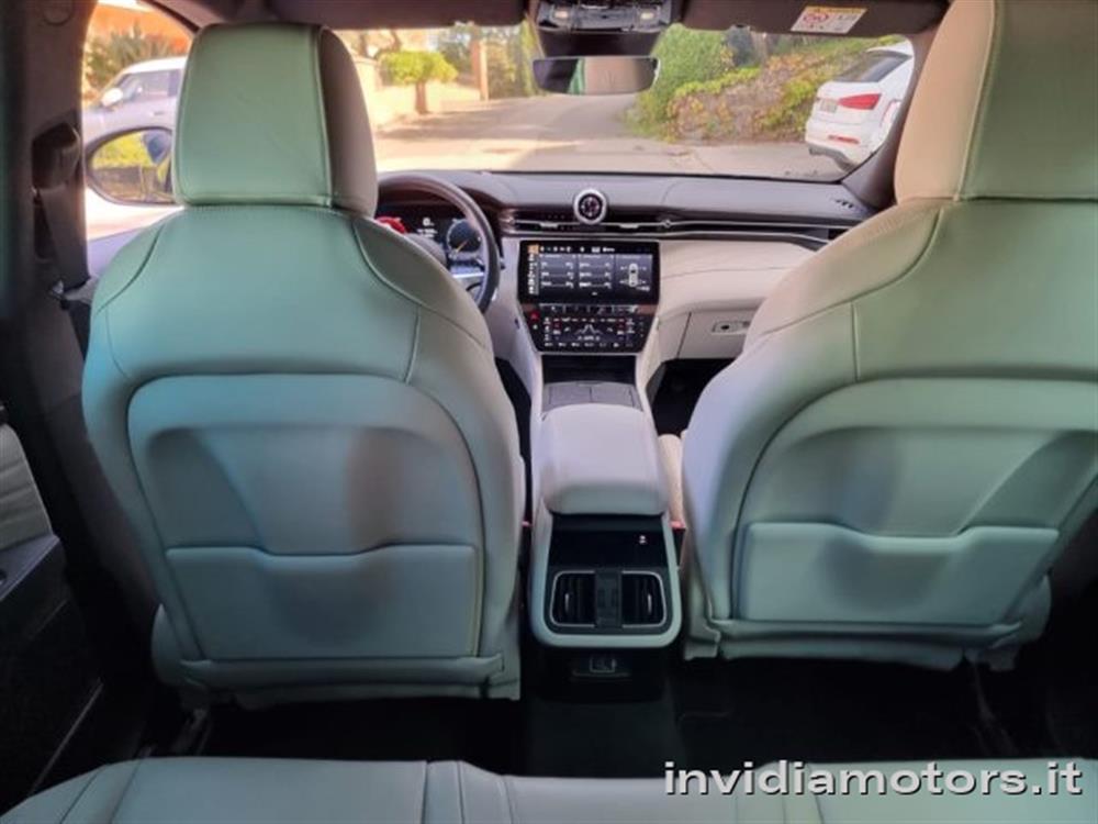 Grecale   Grecale 330 CV AWD Modena