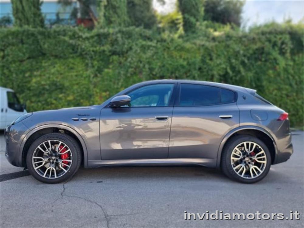 Grecale   Grecale 330 CV AWD Modena