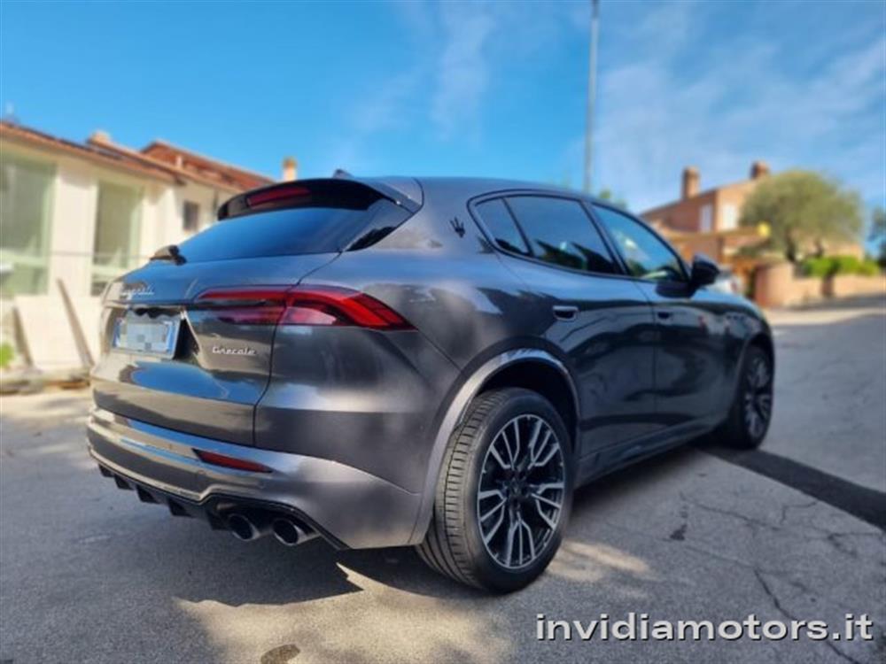 Grecale   Grecale 330 CV AWD Modena