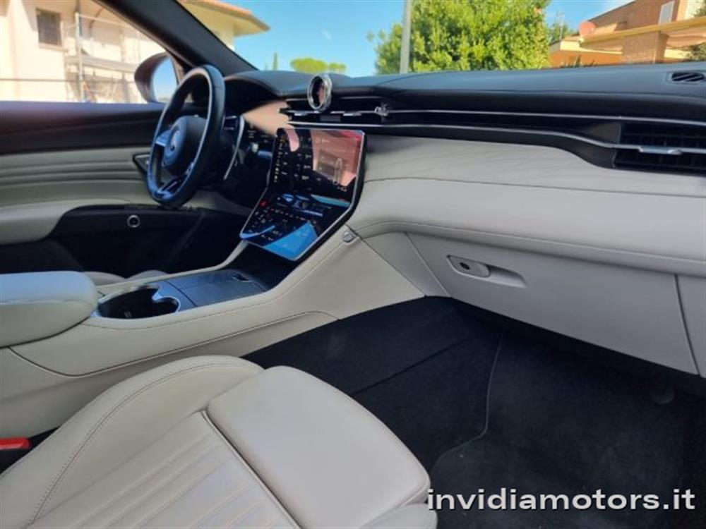 Grecale   Grecale 330 CV AWD Modena