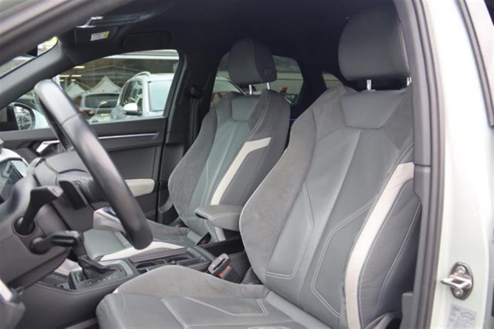 Q3   Q3 SPB 45 TFSI quattro