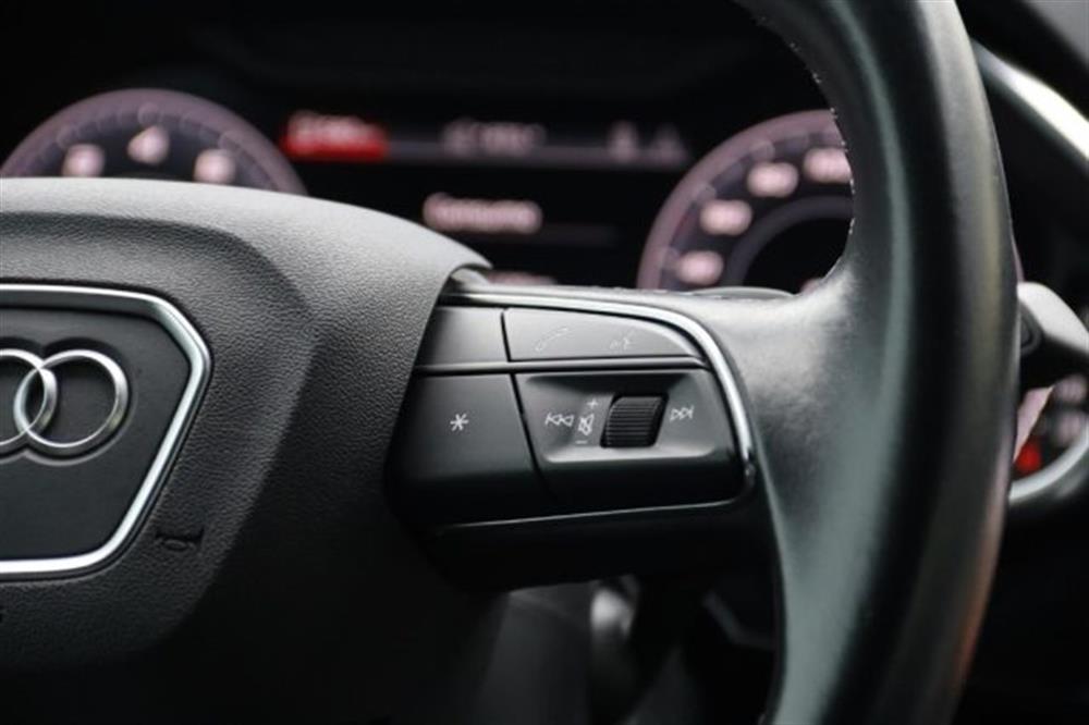 Q3   Q3 SPB 45 TFSI quattro