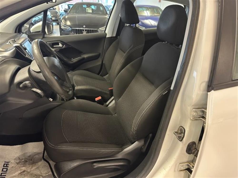 208   208 1.200 BENZINA 68 CV