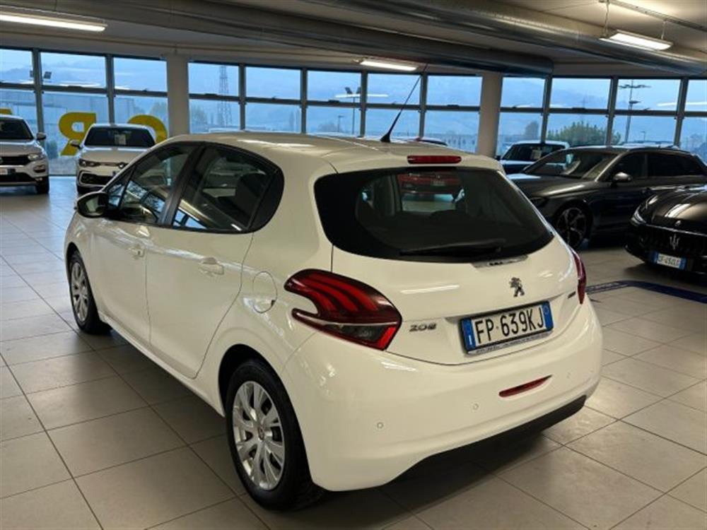 208   208 1.200 BENZINA 68 CV