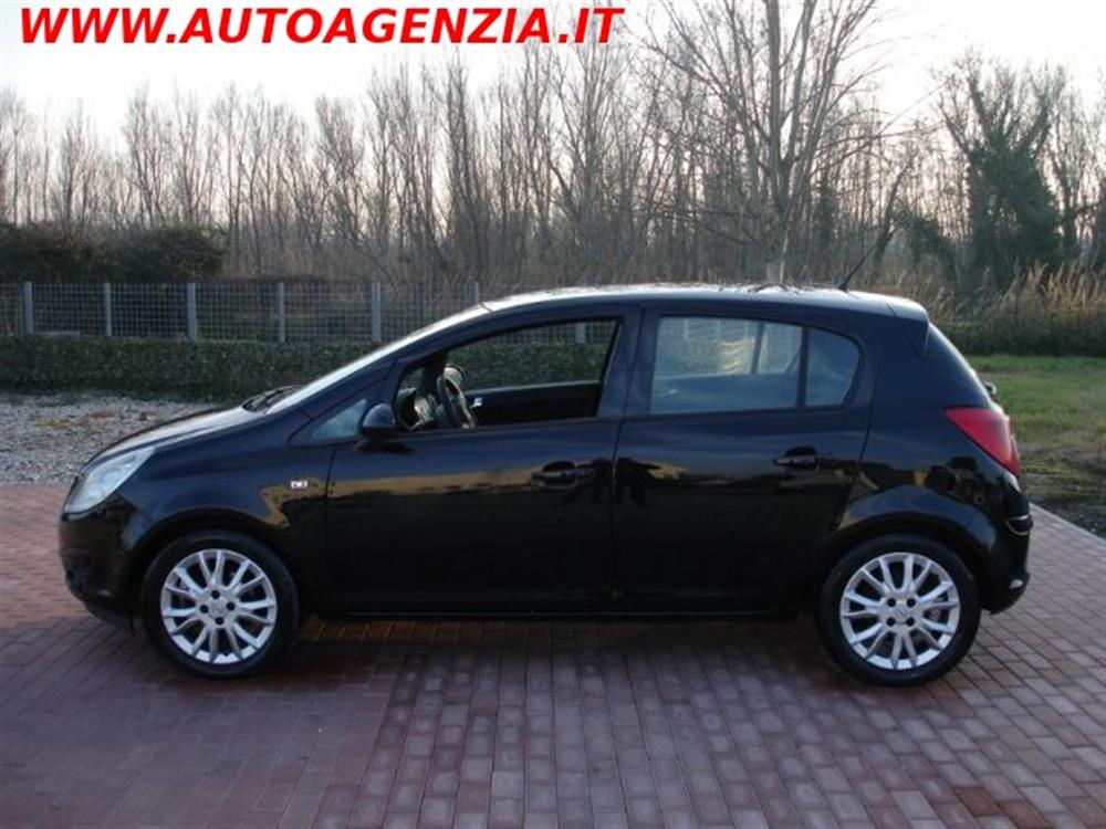 Corsa   Corsa 1.2 GPL