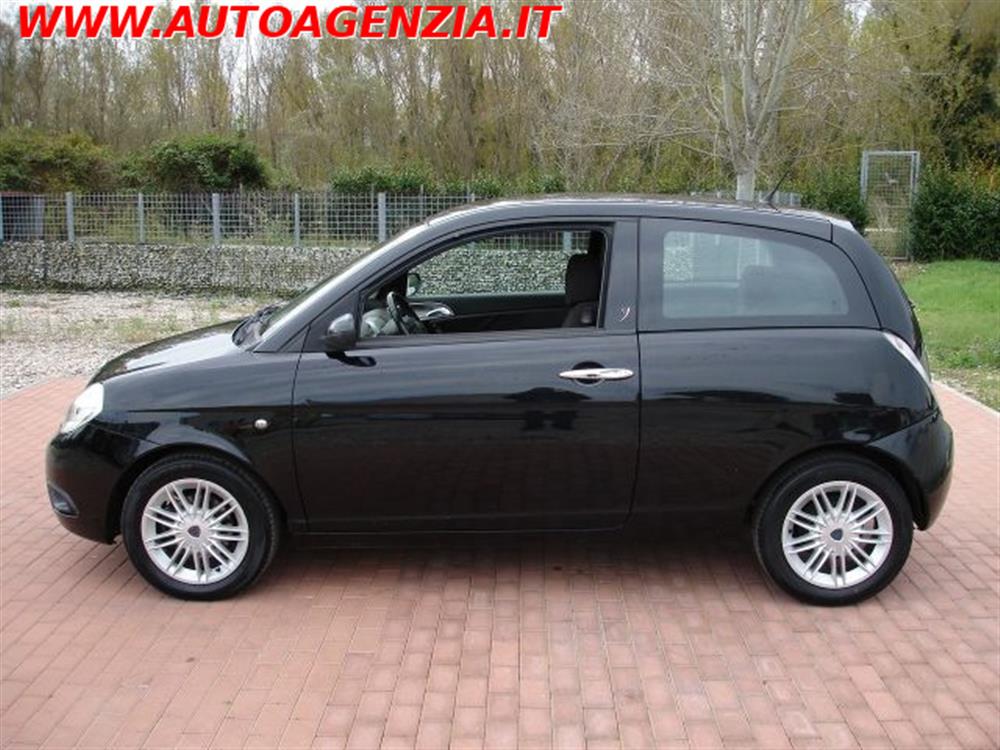 Ypsilon   Ypsilon 1.4 RISTYLING IMP. G