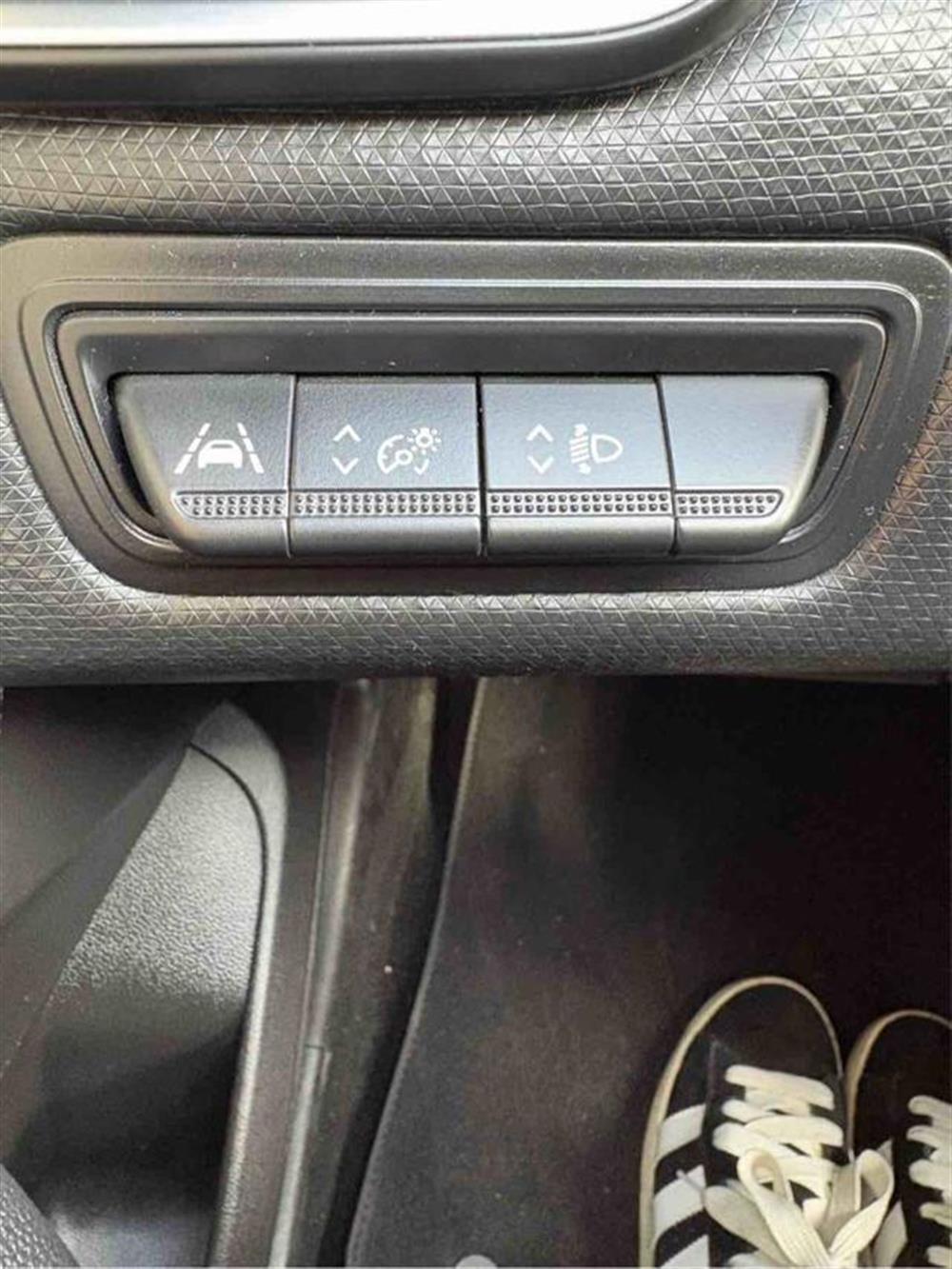 Clio   Clio Blue dCi 85 CV 5 por