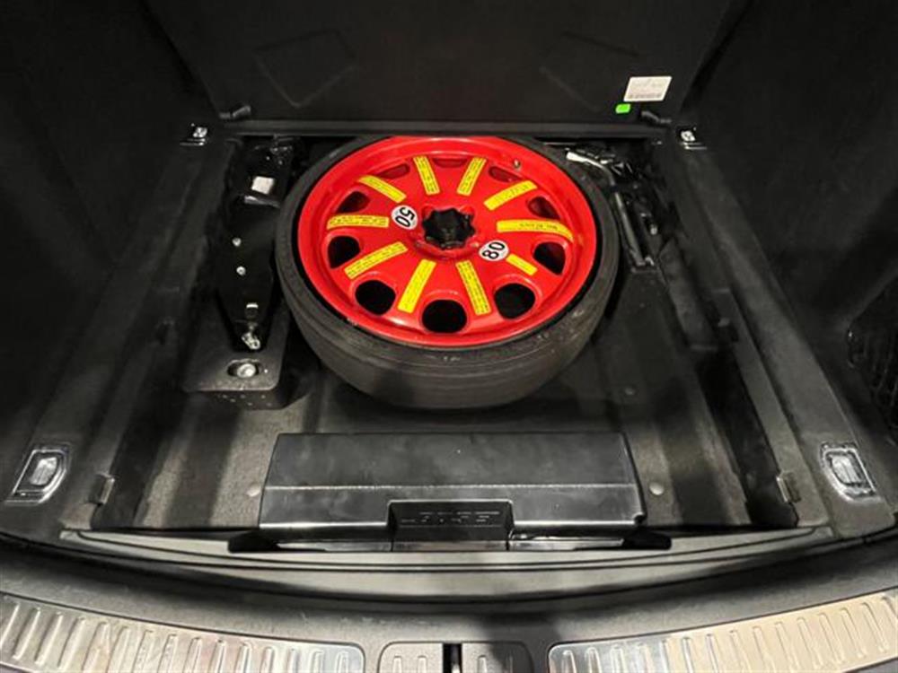 Macan   Macan 2.9 Turbo