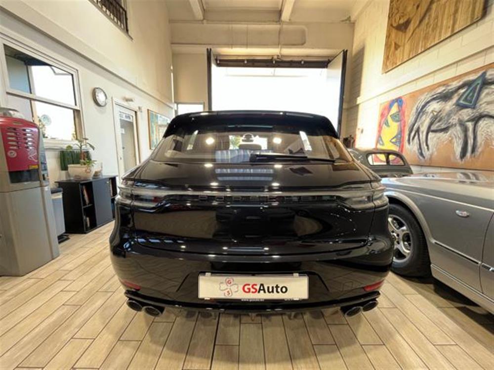 Macan   Macan 2.9 Turbo