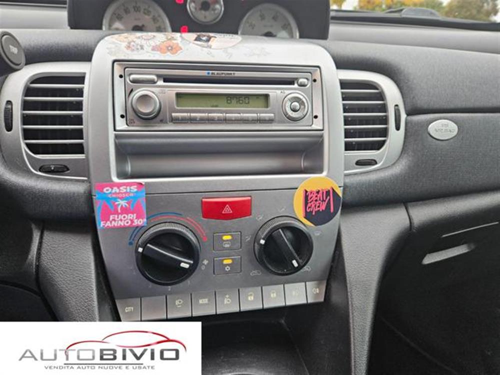 Ypsilon   Ypsilon 1.2 Oro/cinghia + fr