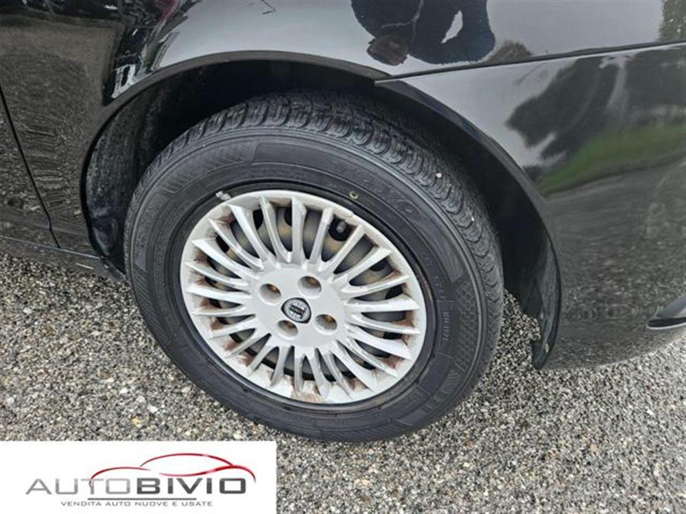 Ypsilon   Ypsilon 1.2 Oro/cinghia + fr