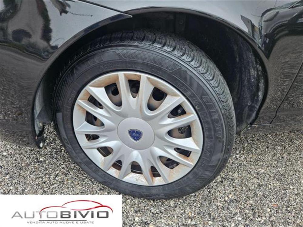 Ypsilon   Ypsilon 1.2 Oro/cinghia + fr