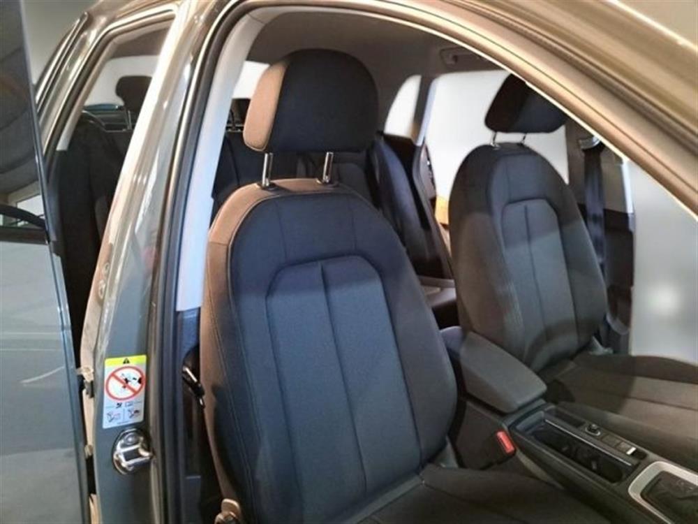 Q3   Q3 35 TDI quattro S tro