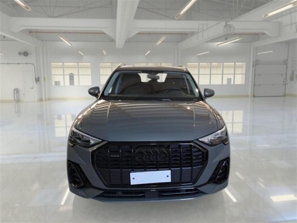 Q3   Q3 35 TDI quattro S tro