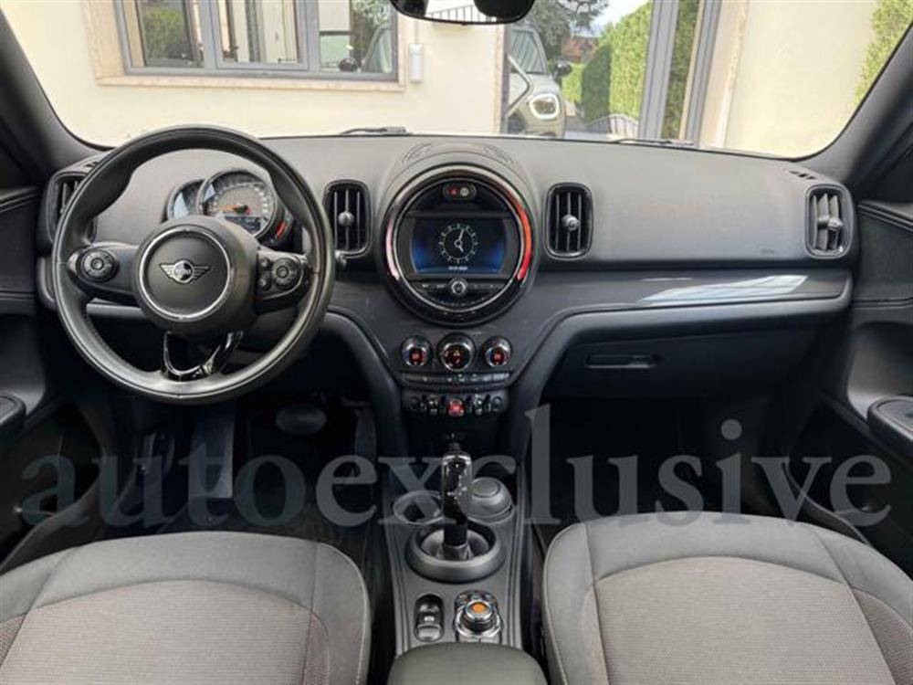 Countryman   Countryman 1.5 One D Business C
