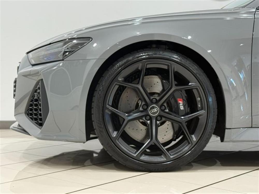 RS6 RS6 Avant 4.0 TFSI V8 Pe