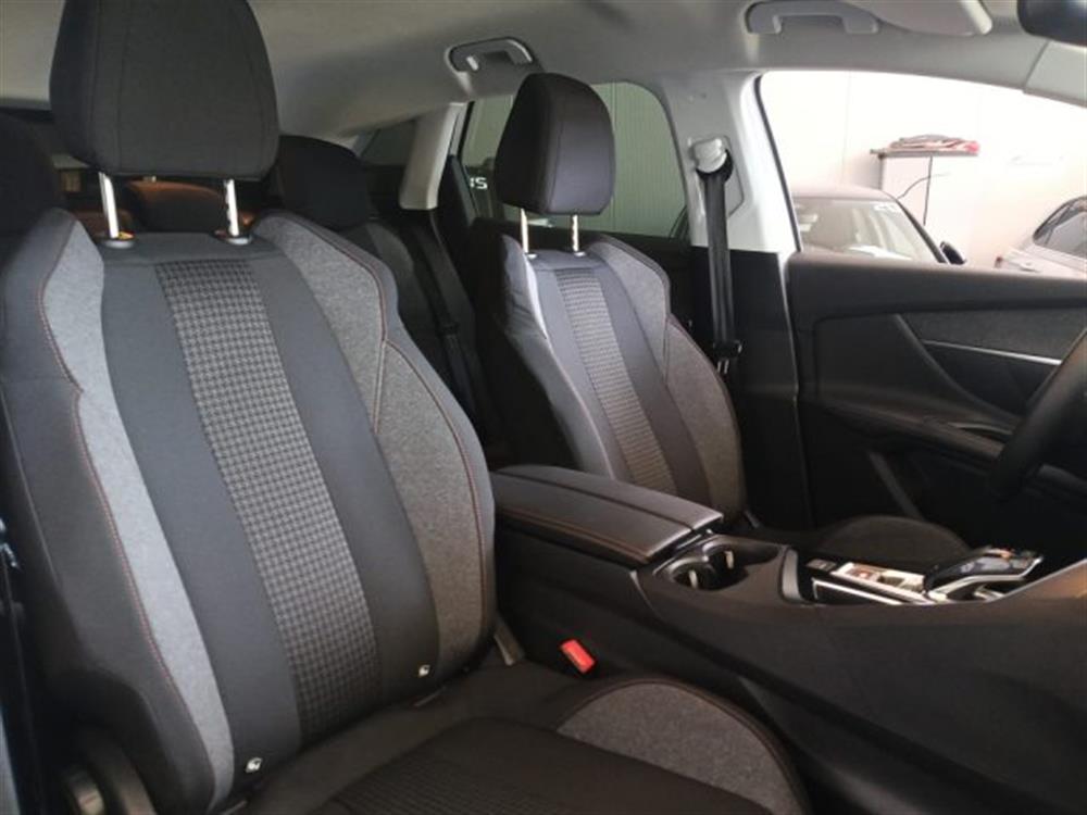 3008 3008 BlueHDi 130 S&S EAT8