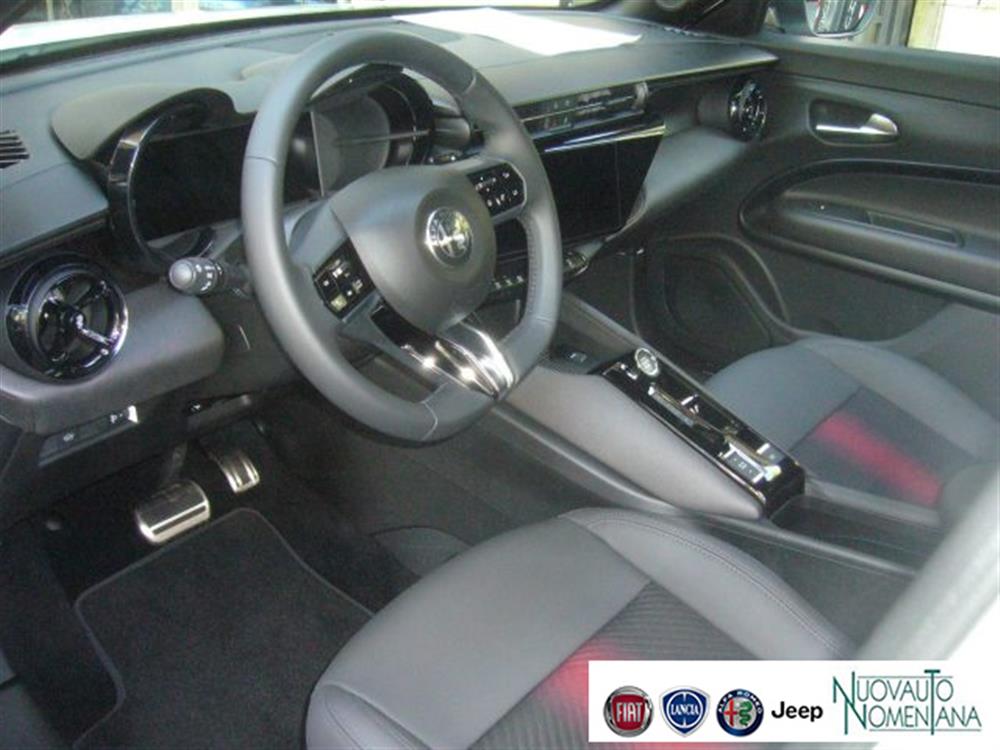 Junior Junior 1.2 136 CV Hybrid eD