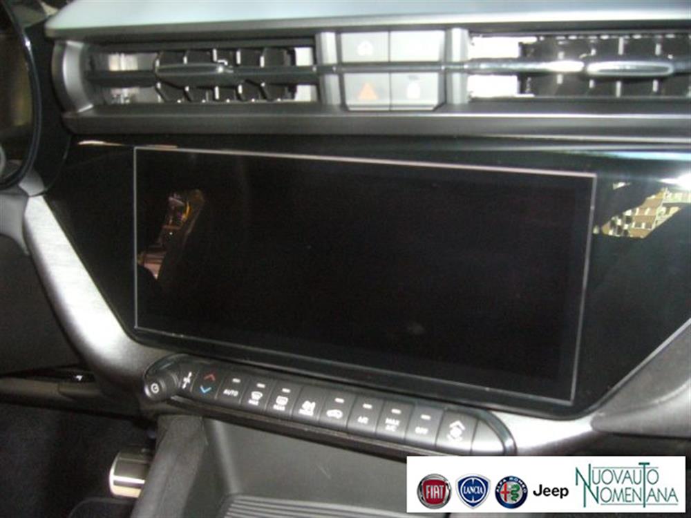 Junior Junior 1.2 136 CV Hybrid eD