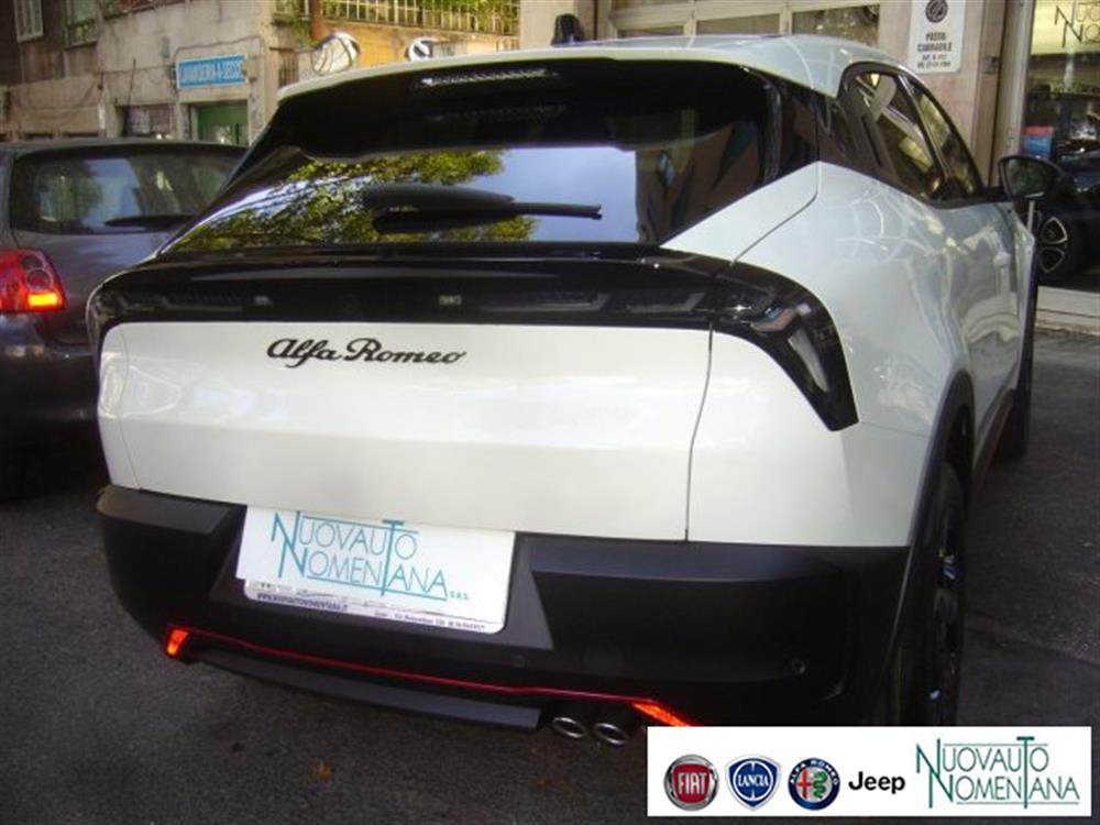 Junior Junior 1.2 136 CV Hybrid eD