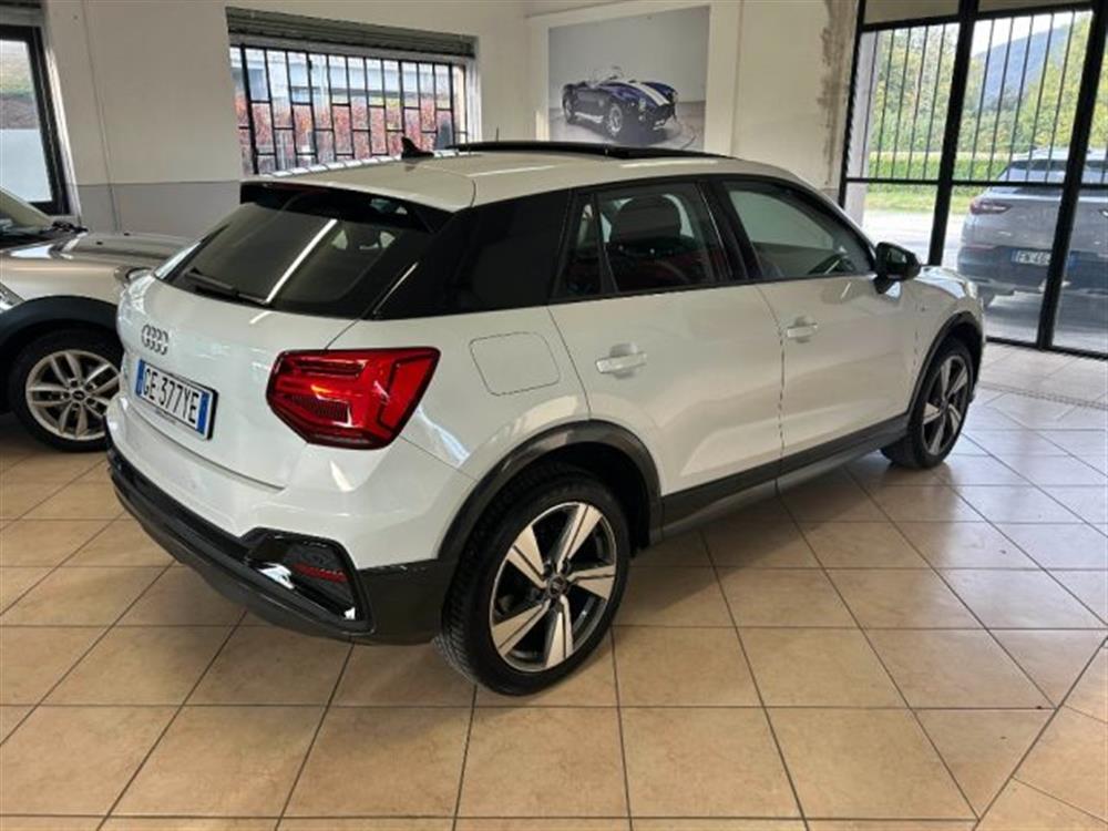 Q2 Q2 30 TDI S tronic S li