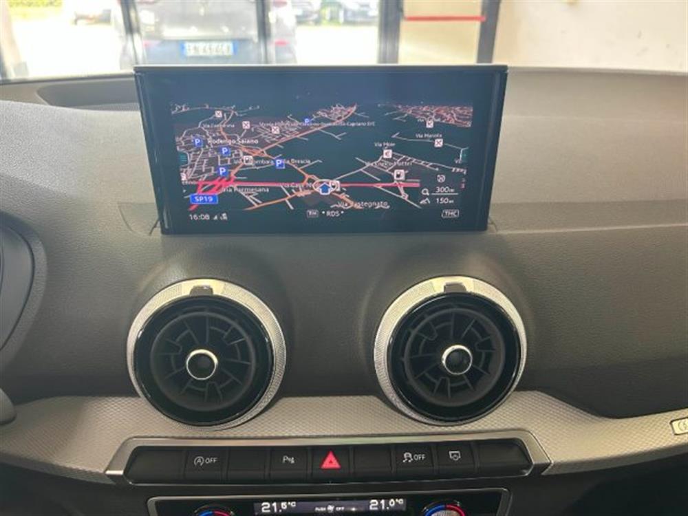 Q2 Q2 30 TDI S tronic S li