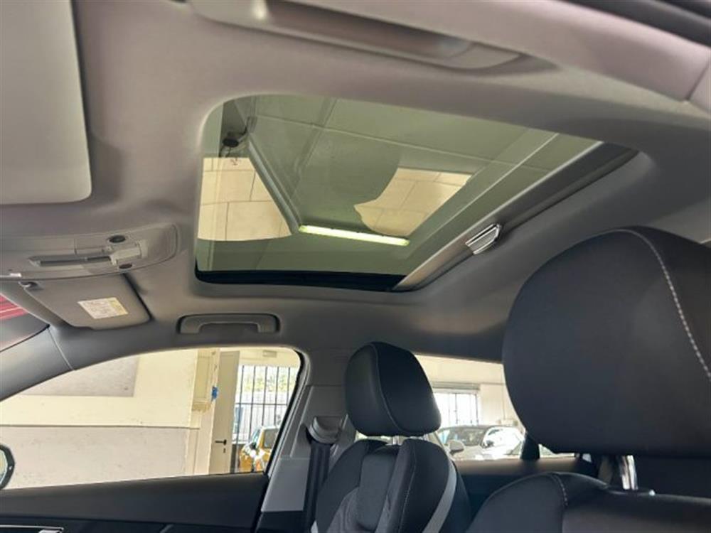 Q2 Q2 30 TDI S tronic S li