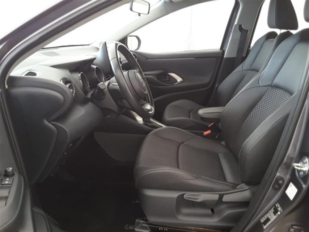 2 2 Hybrid 1.5 VVT eCVT