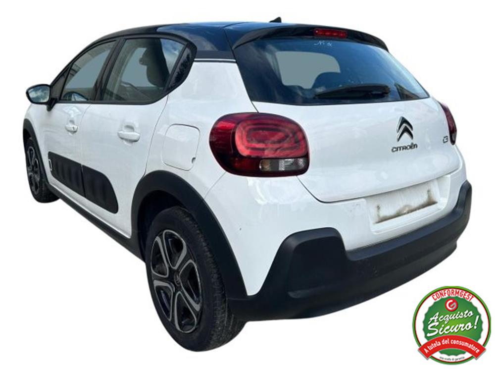 C3 C3 PureTech 82 Shine