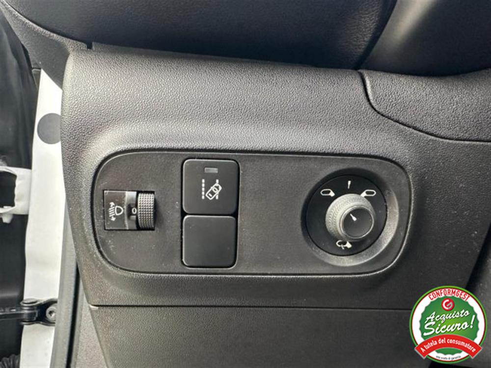 C3 C3 PureTech 82 Shine