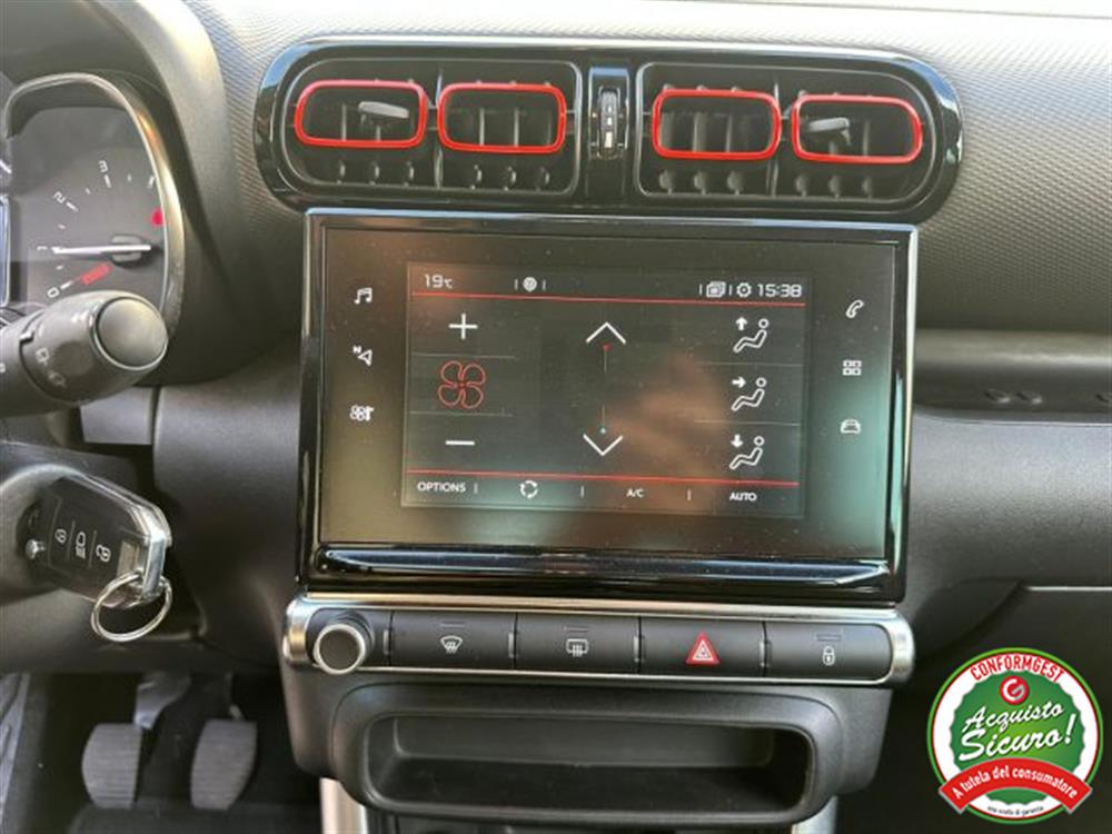 C3 Aircross C3 Aircross PureTech 82 Shine