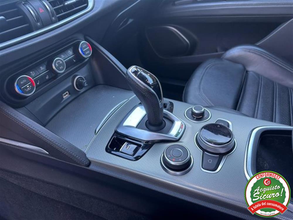 Stelvio Stelvio 2.0 Turbo 200 CV AT8