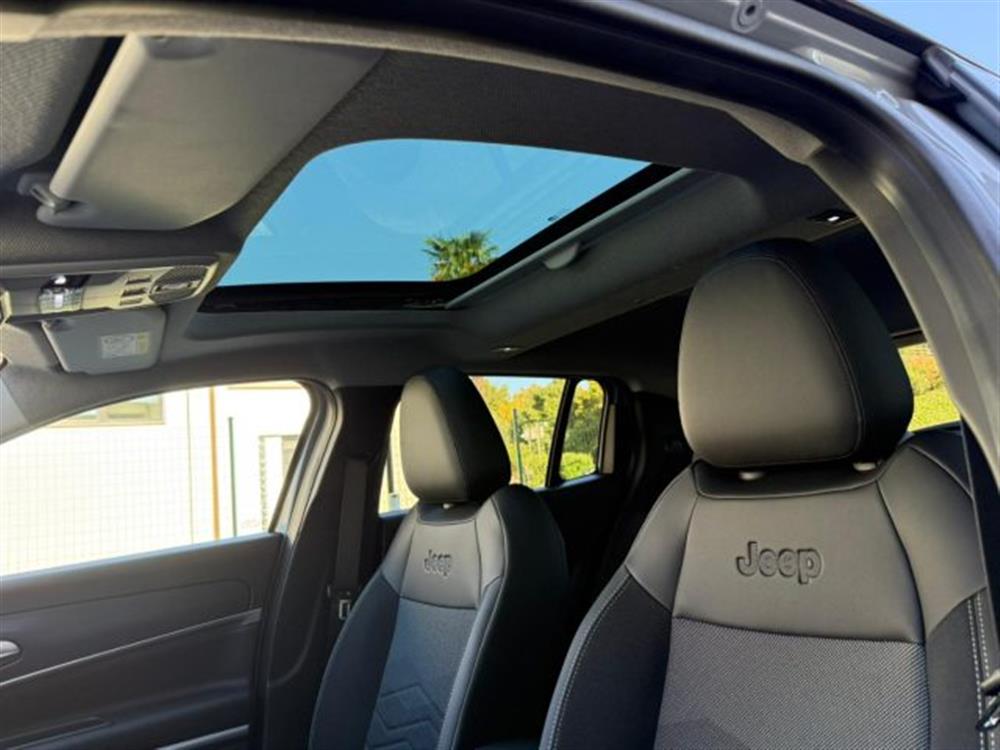 Avenger   Avenger 1.2 Turbo MHEV Summi