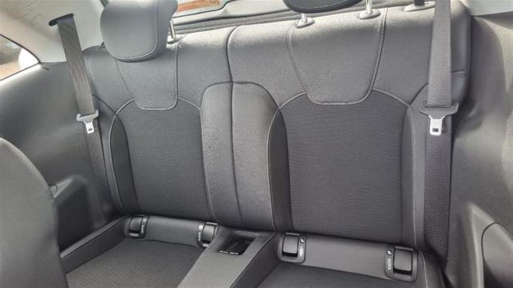 Adam   Adam 1.2 70 CV Jam